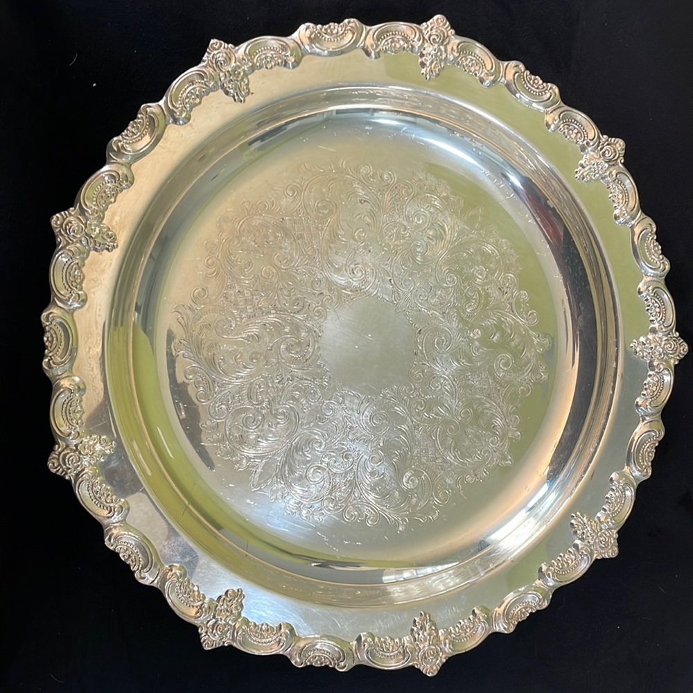 Marvelous Towle Vintage Antique Silver Plate Tray